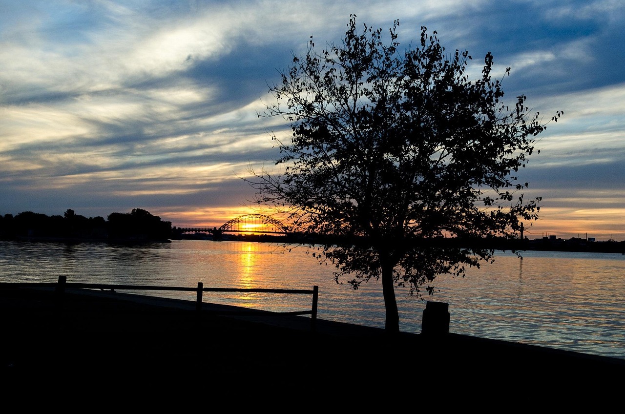 Delaware River sunset (stand-in)